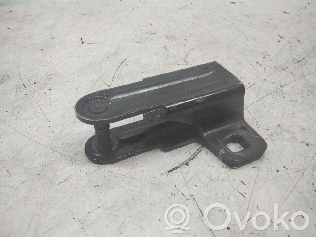 BMW X5 E53 Tailgate lock loop/hook striker 