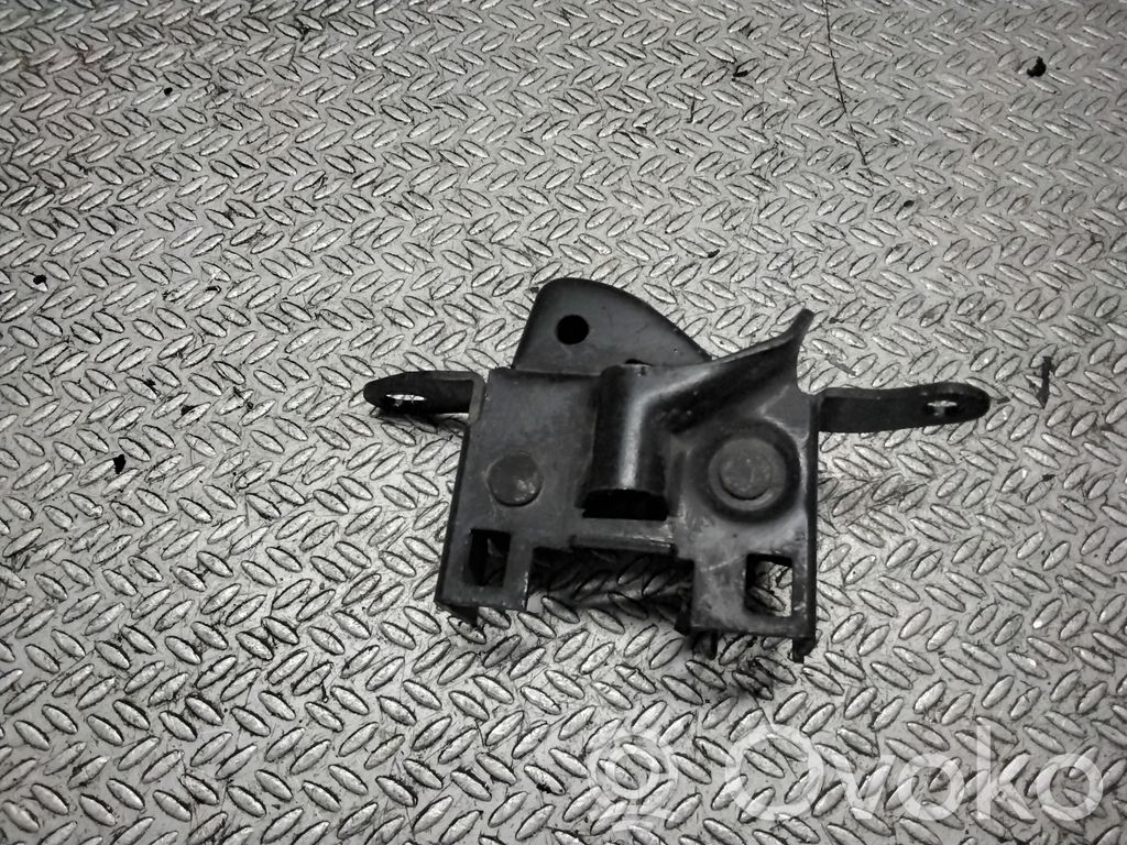 Spyna variklio dangčio   A4548800260