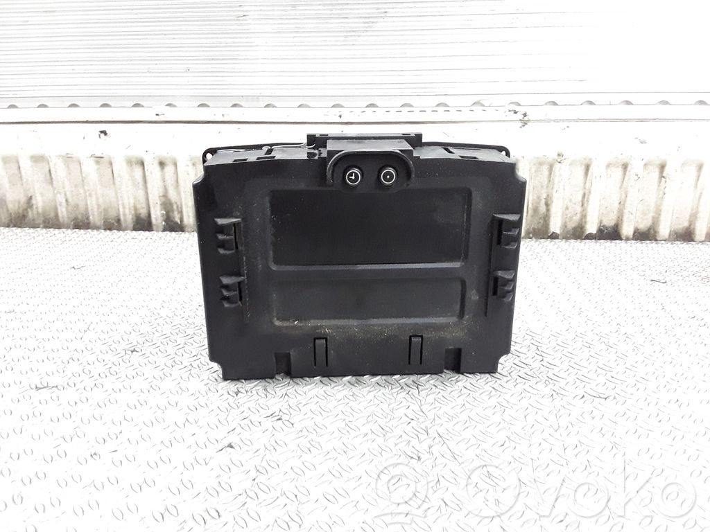 Opel Zafira A Screen/display/small screen 