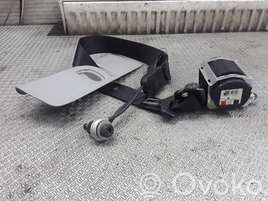 Opel Corsa D Cinturón delantero 