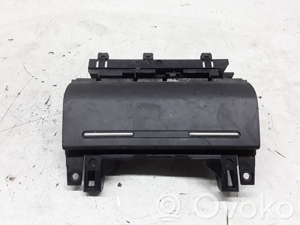 Cendrier   8E0857951
