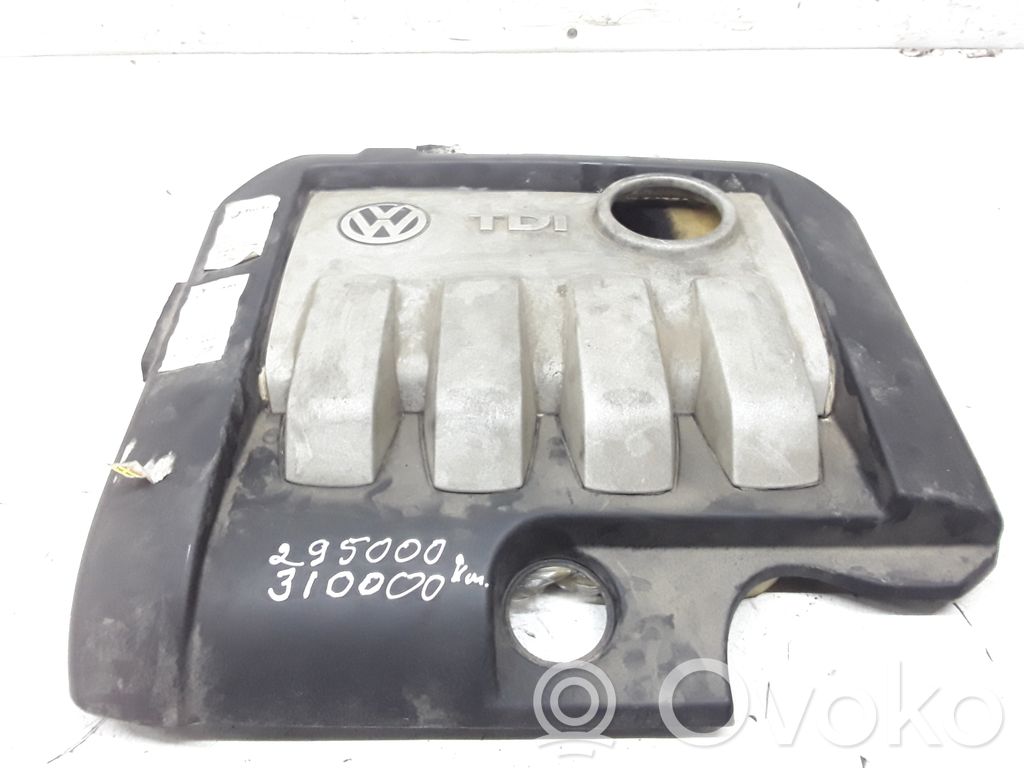 Volkswagen Golf V Couvercle cache moteur