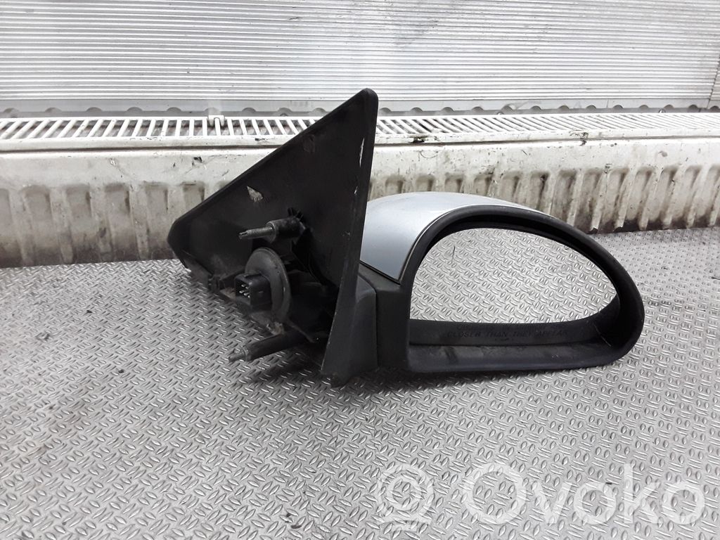 Elektryczne lusterko boczne drzwi   98BGC17683