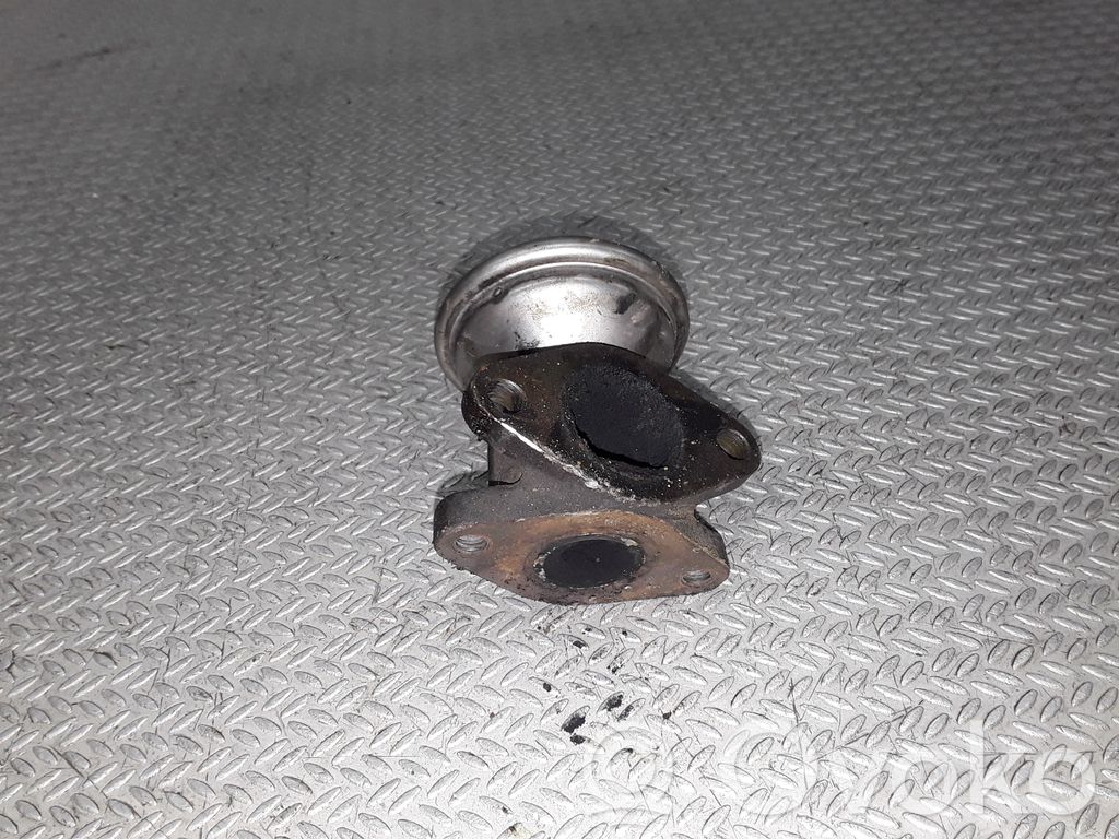 Audi A6 S6 C4 4A Válvula EGR 