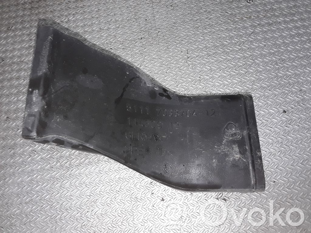 BMW 5 E60 E61 Air intake duct part 
