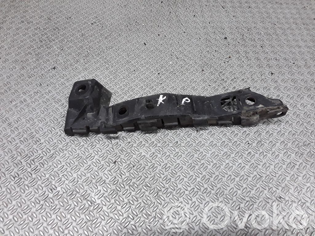 Front bumper mounting bracket