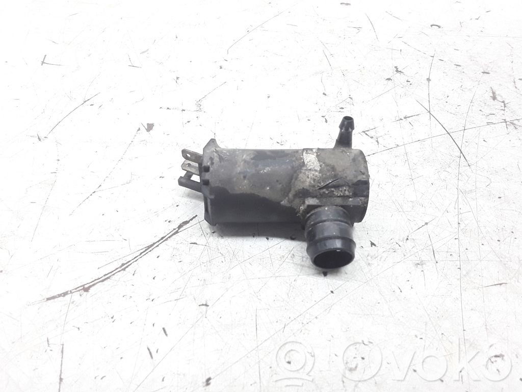Mazda 626 Windscreen/windshield washer pump 