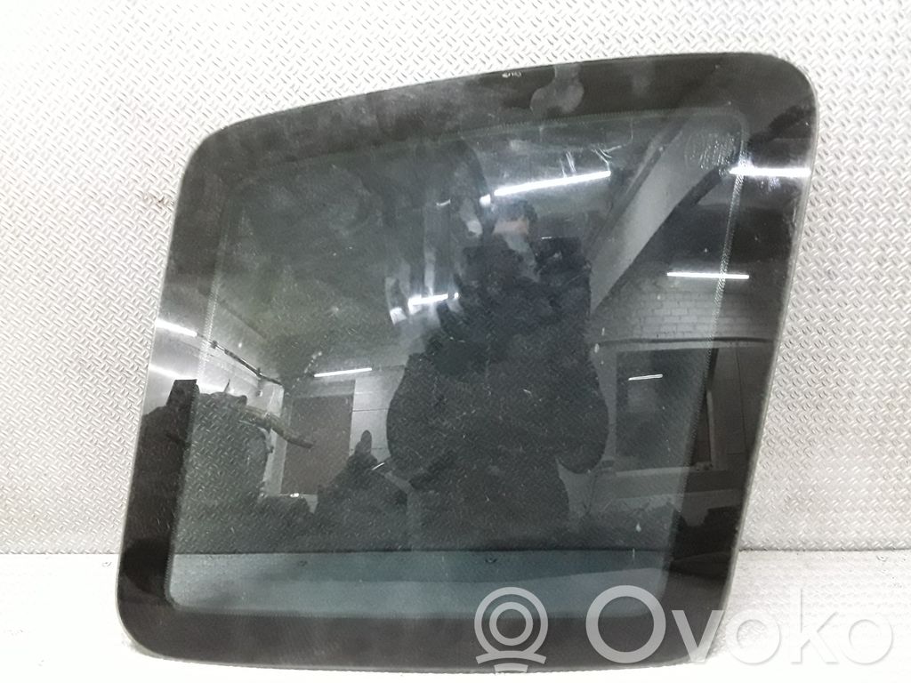 Rear side window