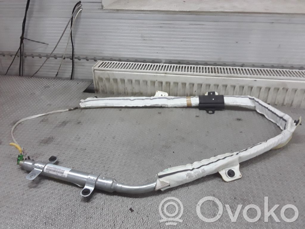 KIA Rio Kattoturvatyyny 