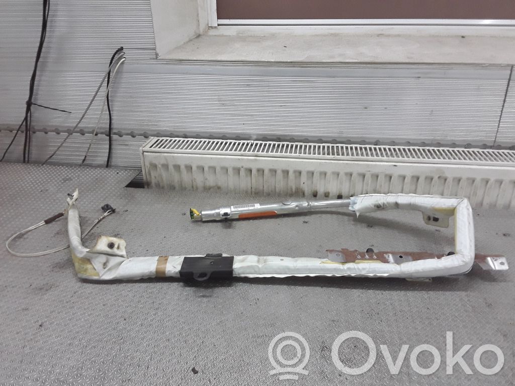 KIA Rio Kattoturvatyyny 