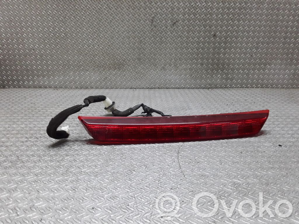 Mazda 3 II Third/center stoplight 