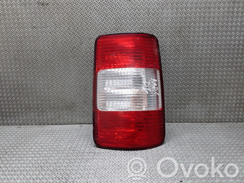 Rear/tail lights   2K0945112A