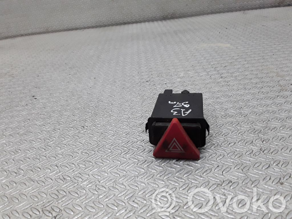 Hazard light switch   8L0941509G
