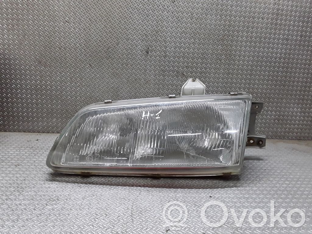 Hyundai H-100 Lampa przednia 
