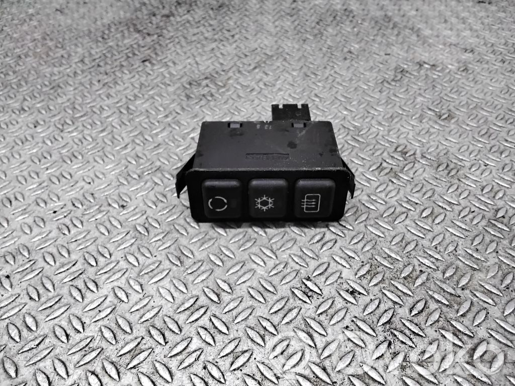 BMW 3 E36 Windscreen/window heater switch 
