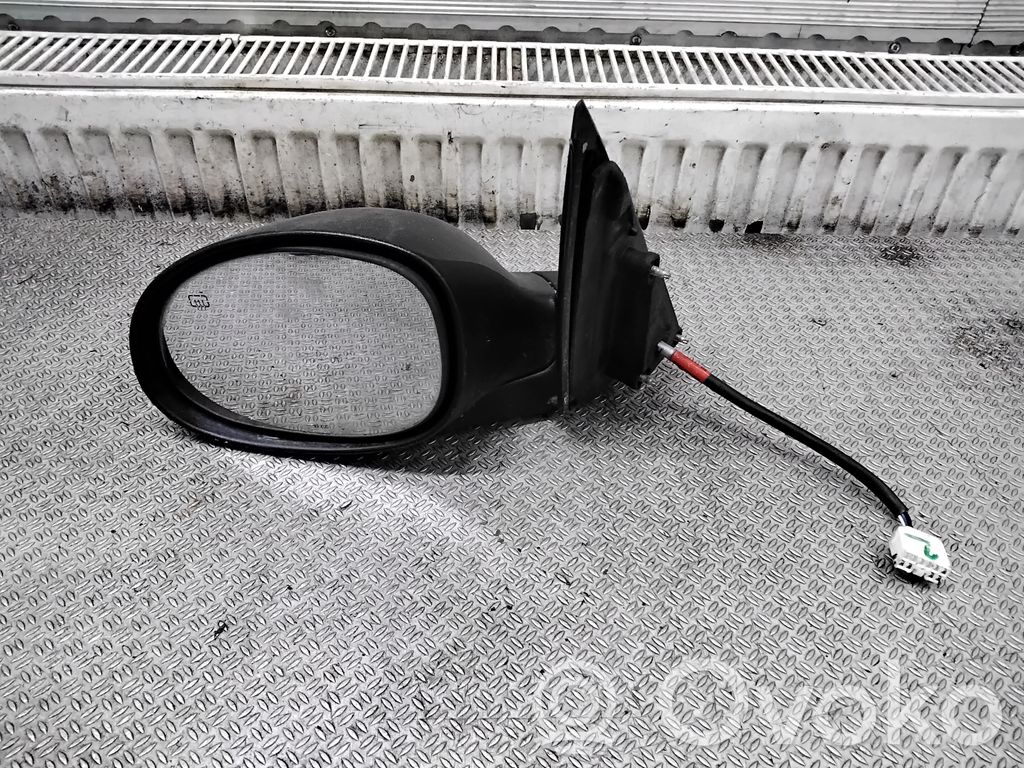Elektryczne lusterko boczne drzwi przednich   E11015482