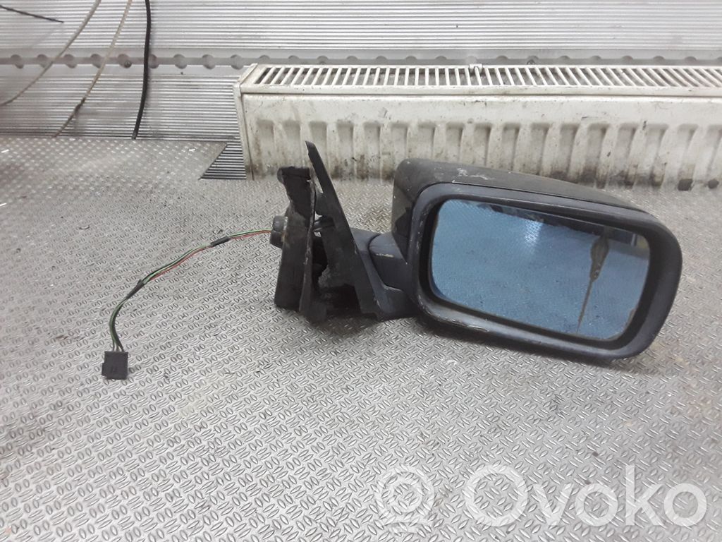 Front door electric wing mirror   E10117351