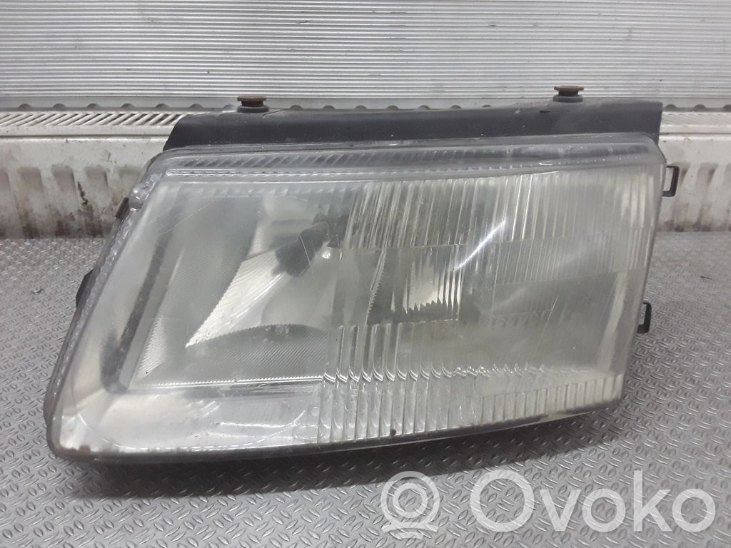 Volkswagen PASSAT B5 Scheinwerfer 