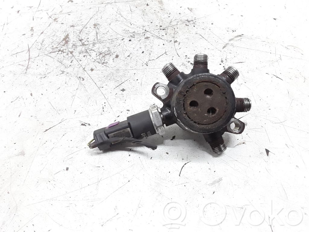 Fuel main line pipe   R9144Z020A