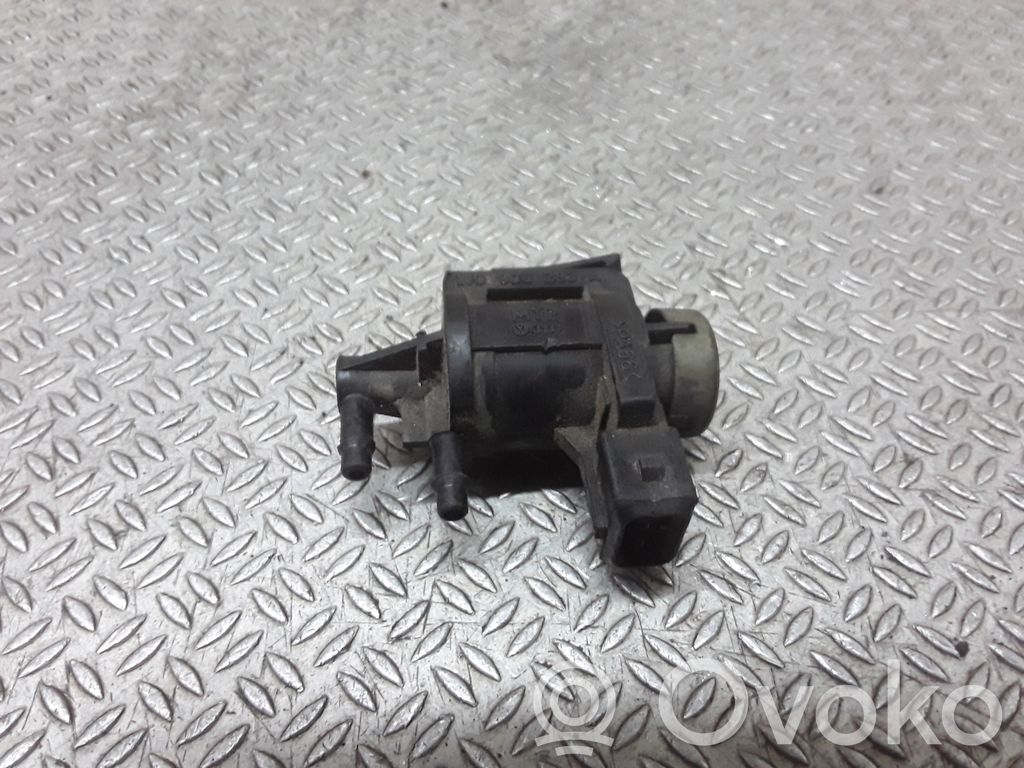 Électrovanne turbo   1J0906283A