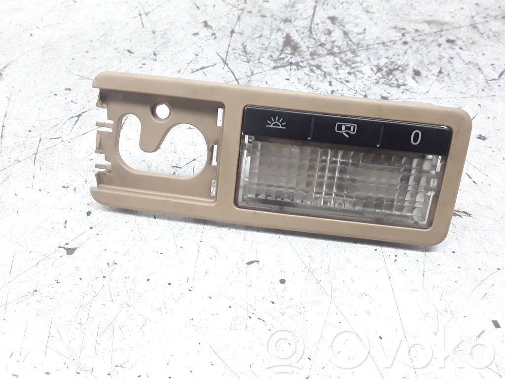 Porsche Cayenne (9PA) Rear seat light 