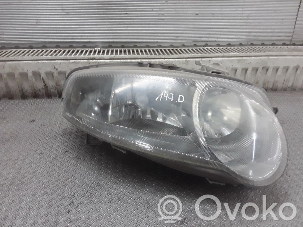 Alfa Romeo 147 Phare frontale 