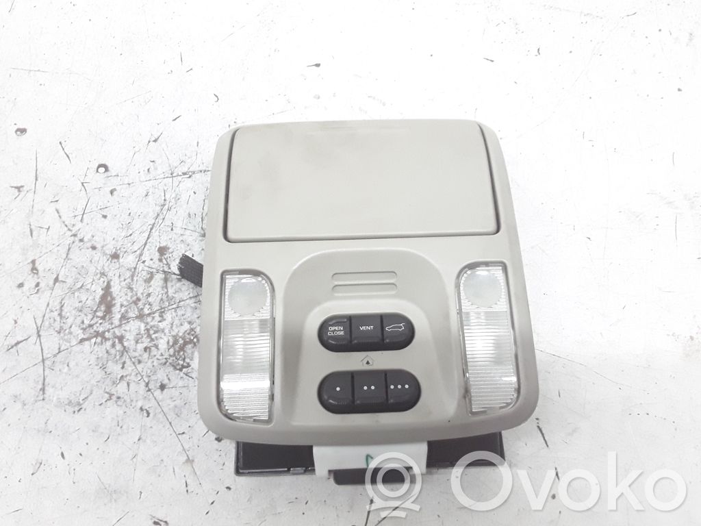 Chrysler Pacifica Front seat light 