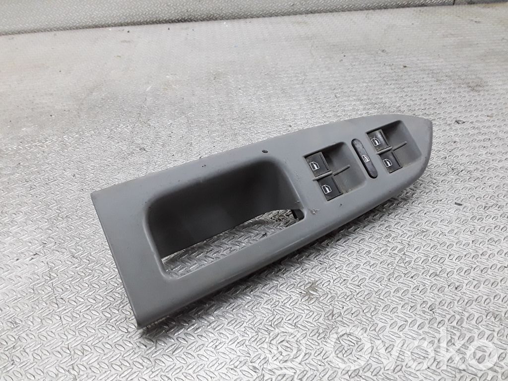 Interruptor del elevalunas eléctrico   1K4959857A
