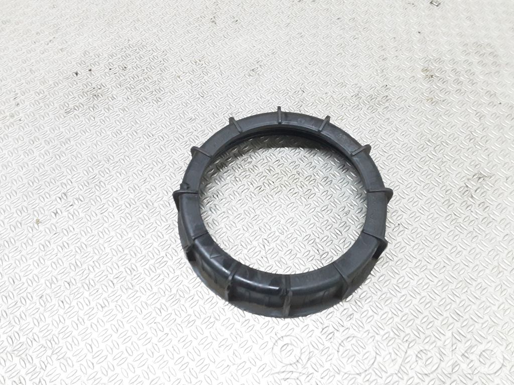 Ford Fiesta Inel/piuliță fixare pompă combustibil înecată 