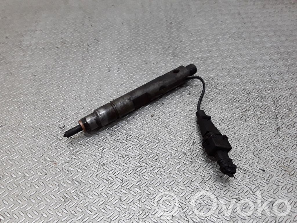 Renault Scenic I Inyector de combustible 