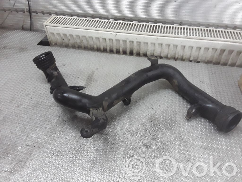 Volkswagen Touran I Tubo flessibile intercooler