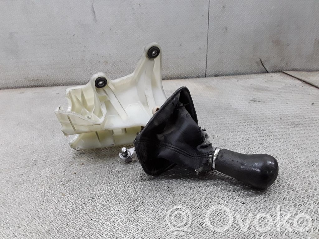 Gear shifter/selector