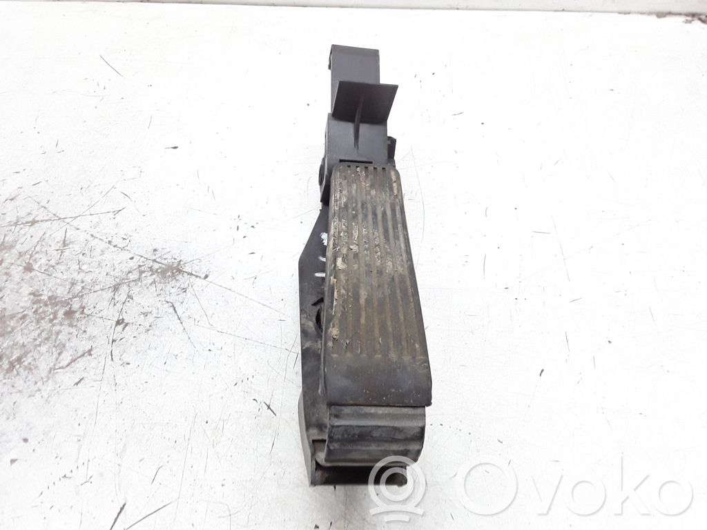 Pedale dell’acceleratore   A2113000404