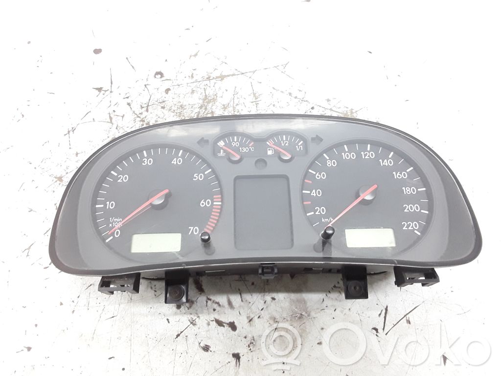 Volkswagen Golf IV Tachimetro (quadro strumenti)
