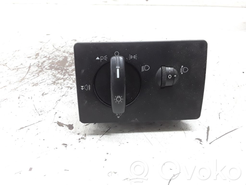Interruttore luci   4M5T13A024LA