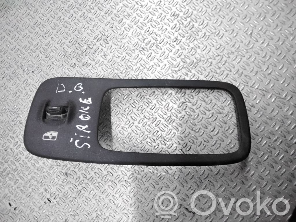 Jeep Cherokee Electric window control switch 
