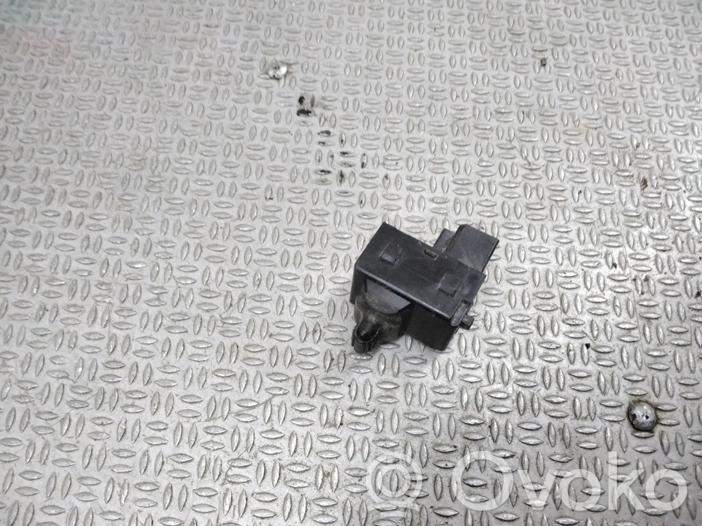 Jeep Cherokee Electric window control switch 