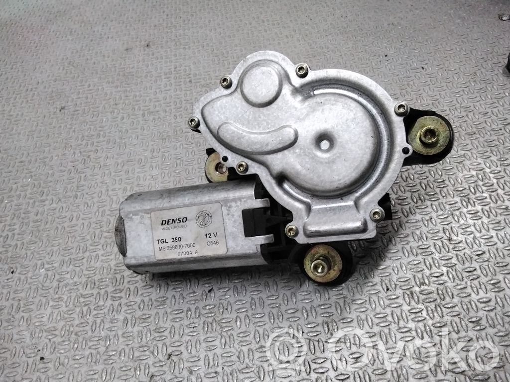 Fiat Panda II Silniczek wycieraczki szyby tylnej 