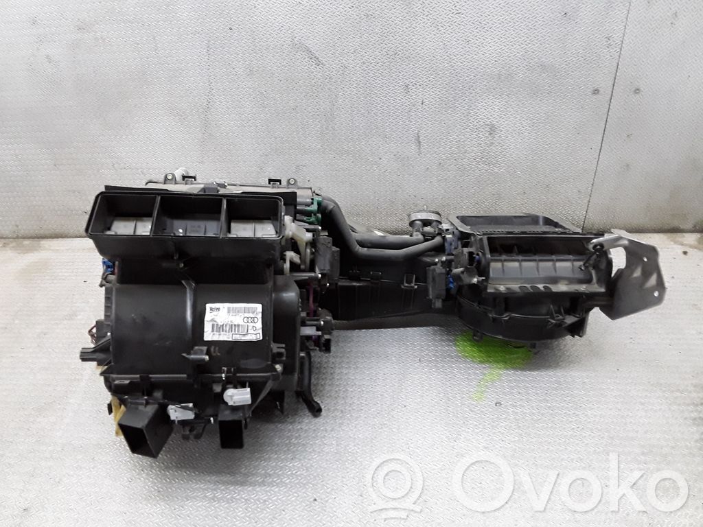 Audi A4 S4 B7 8E 8H Nagrzewnica / Komplet 