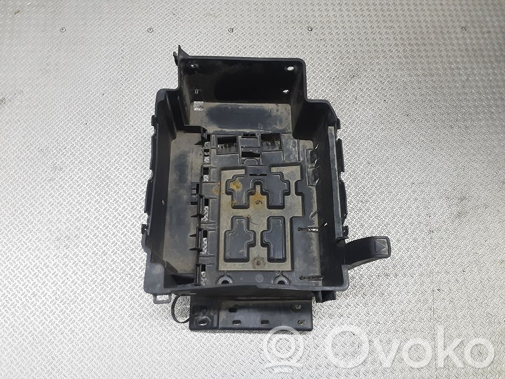Citroen C3 Pluriel Bandeja para la caja de la batería 