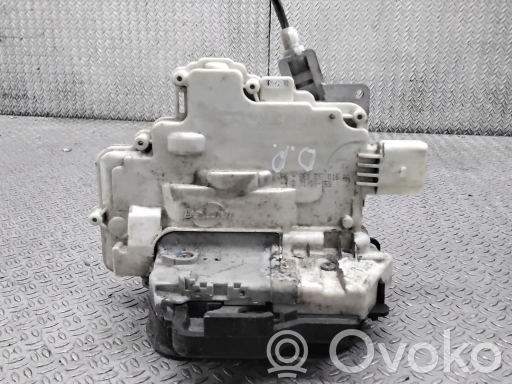 Audi A4 S4 B7 8E 8H Serratura portiera anteriore