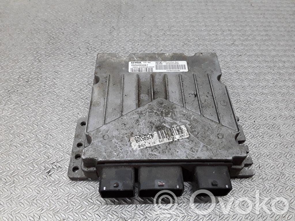 Peugeot 307 Engine control unit/module 