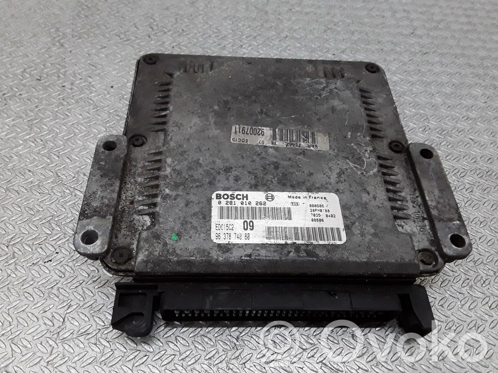 Peugeot 607 Engine control unit/module 