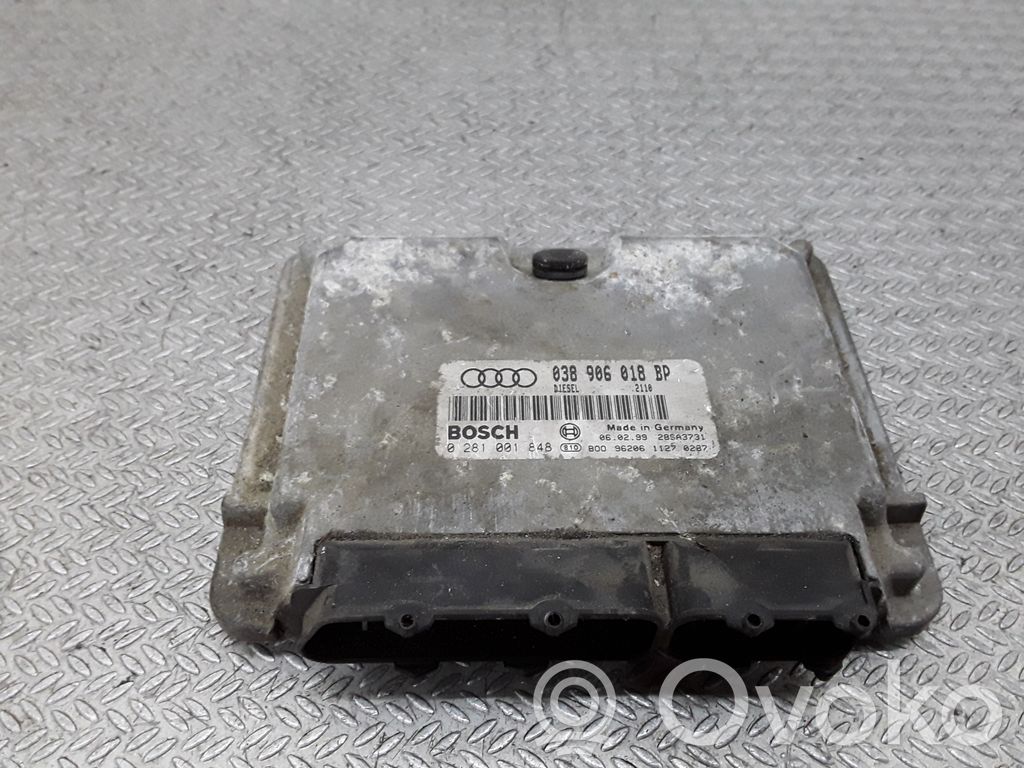 Volkswagen Golf IV Engine control unit/module 