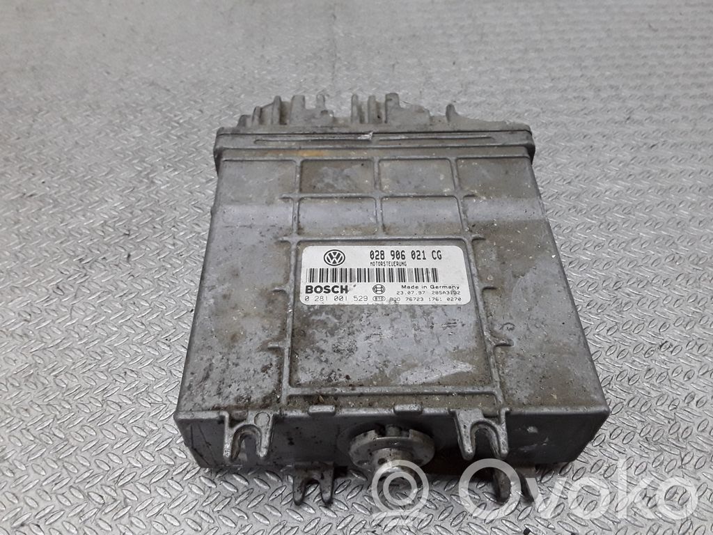 Volkswagen Sharan Engine control unit/module 