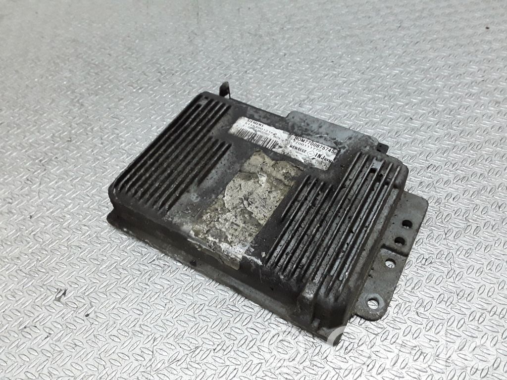 Renault Megane I Engine control unit/module 