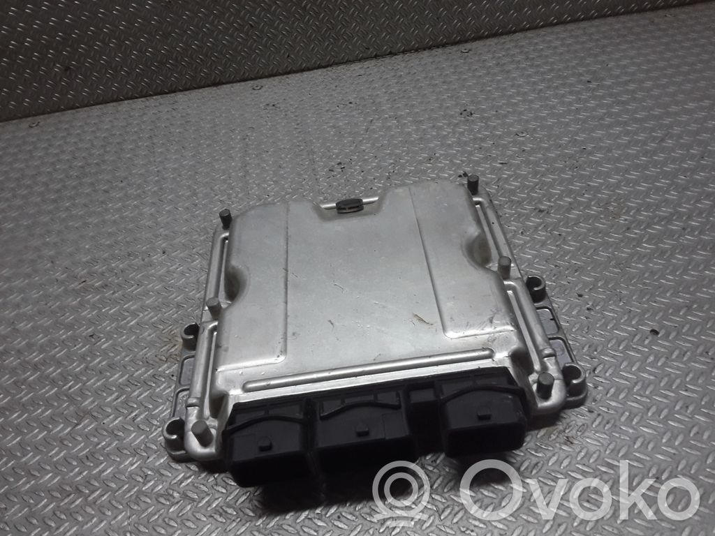 Citroen C8 Engine control unit/module 