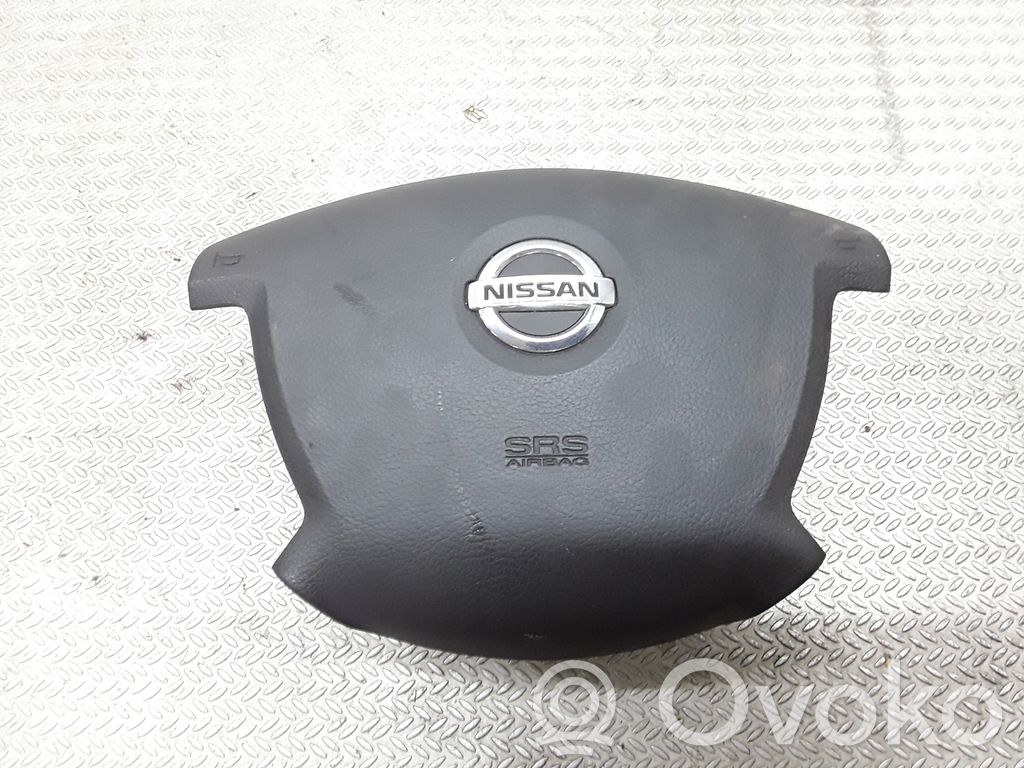 Nissan Primera Vairo oro pagalvė 
