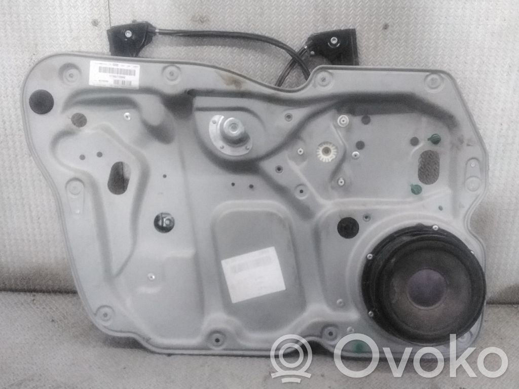Volkswagen Touran I Meccanismo di sollevamento del finestrino anteriore senza motorino