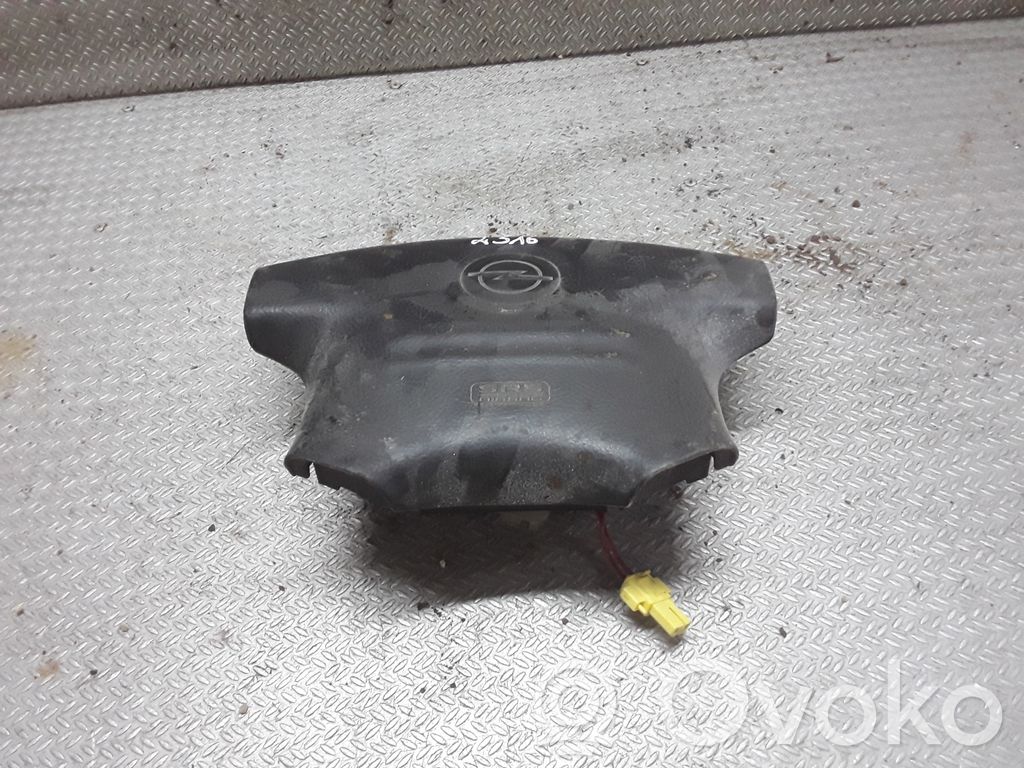 Steering wheel airbag